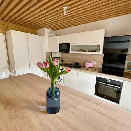 Prego , Cosy Flat Next To Disneylandparis Chanteloup-en-Brie Exterior photo