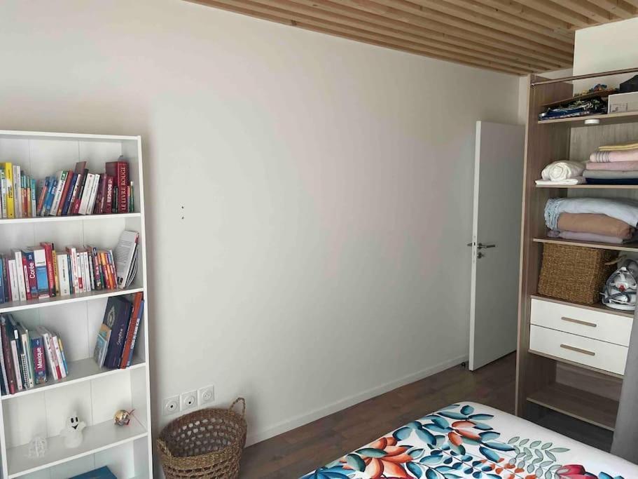 Prego , Cosy Flat Next To Disneylandparis Chanteloup-en-Brie Exterior photo